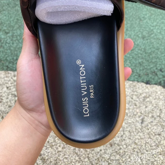 Louis Vuitton Pool Pillow Comfort Brown Slides