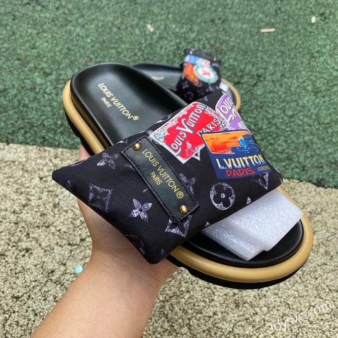 Louis Vuitton Pool Pillow Comfort Black Gum Slides