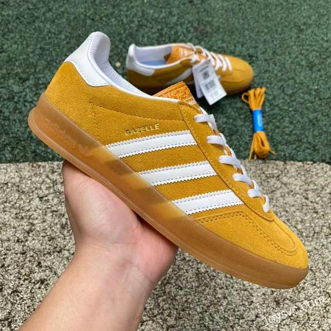 Adidas Samba Yellow Retro Sneakers HQ8716