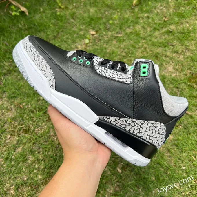 Air Jordan 3 Green Glow CT8532-031 Black Green