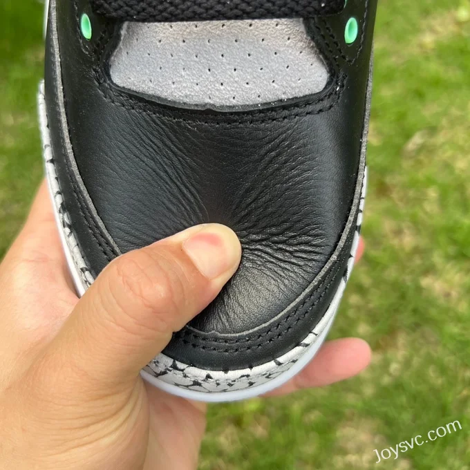 Air Jordan 3 Green Glow CT8532-031 Black Green