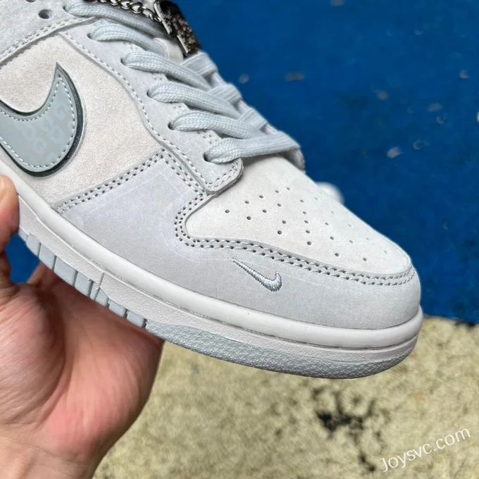 Nike Dunk x The North Face Grey Low-Top Sneakers DQ1098-338