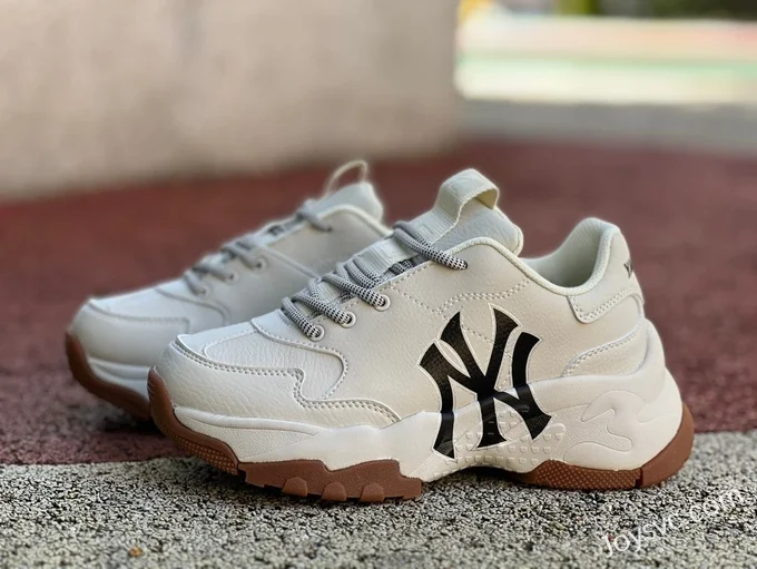 MLB Beige Dad Shoes Big Ball Chunky