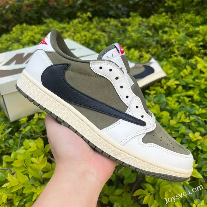 Travis Scott x Air Jordan 1 Low Golf DM7866-200 Black White Green T1 Version