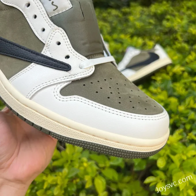 Travis Scott x Air Jordan 1 Low Golf DM7866-200 Black White Green T1 Version