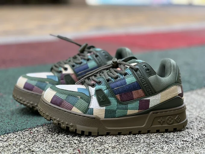 Louis Vuitton Trainer Maxi Camo Army Green