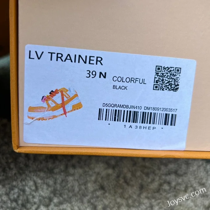 Louis Vuitton Trainer Maxi White Orange