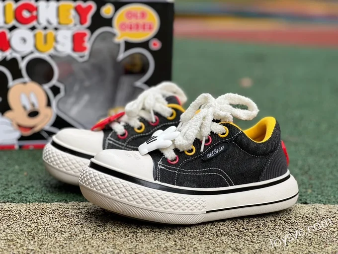 Disney x OLD ORDER Mickey Mouse Low-Top Canvas Shoes Black White