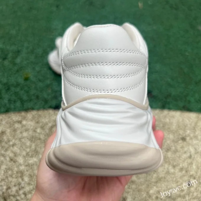 GUCCI Leather Dad Sneakers 2.0 in Beige