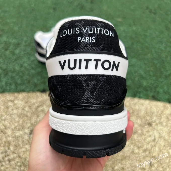 Louis Vuitton Pacific Coast Black White