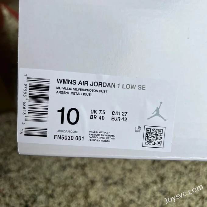 Air Jordan 1 Low FN5030-001 Liquid Metal Silver