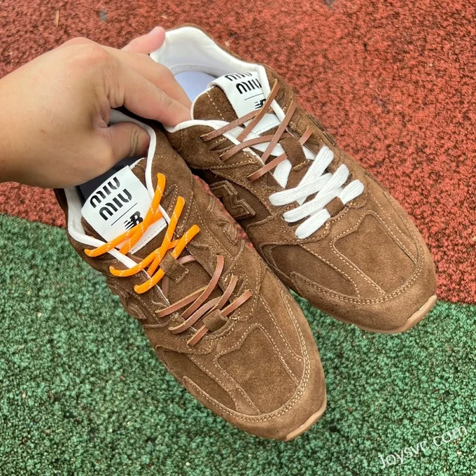 NB 530MIU Brown New Balance x MIU MIU 530 Retro Running Shoes