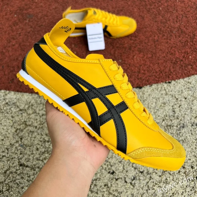 Onitsuka Tiger Mexico 66 Low-Top Sneakers in Yellow & Black