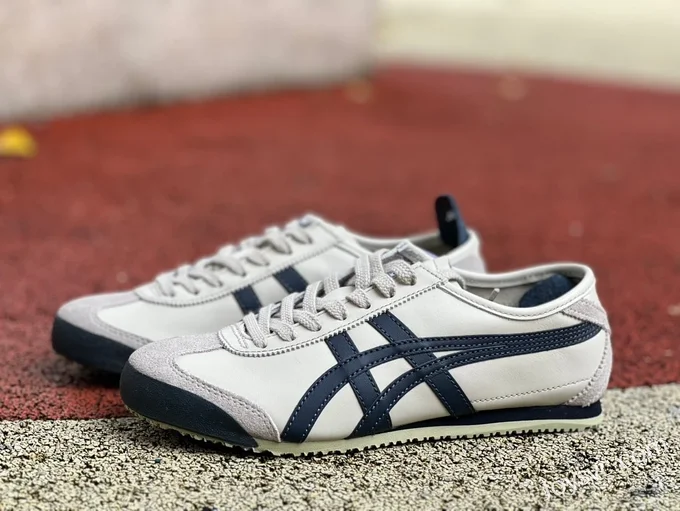 Onitsuka Tiger Mexico 66 Low-Top Sneakers in Beige & Blue