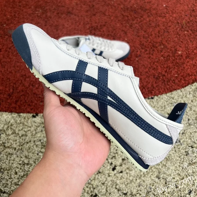 Onitsuka Tiger Mexico 66 Low-Top Sneakers in Beige & Blue