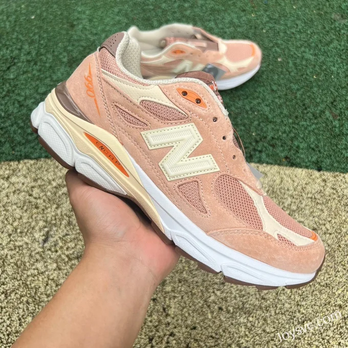 New Balance 990V3 Beige Pink Retro Running Shoes M990SZ3