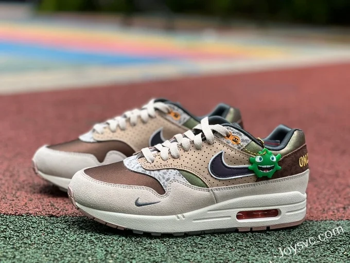 Division St. x Nike Air Max 1 University of Oregon Beige Brown HQ2640-200