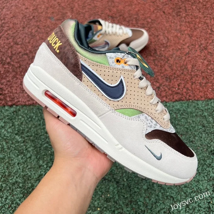 Division St. x Nike Air Max 1 University of Oregon Beige Brown HQ2640-200