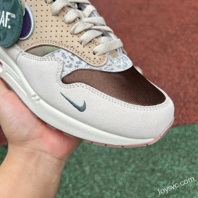 Division St. x Nike Air Max 1 University of Oregon Beige Brown HQ2640-200