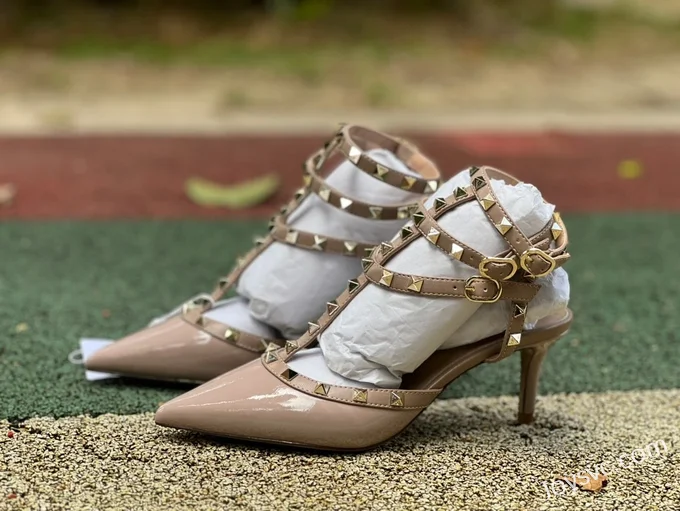 Valentino Rockstud Heels in Nude