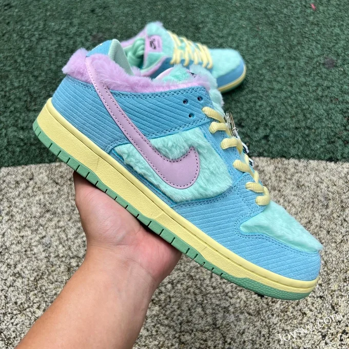 Verdy x Nike SB Dunk Low Visty FN6040-400