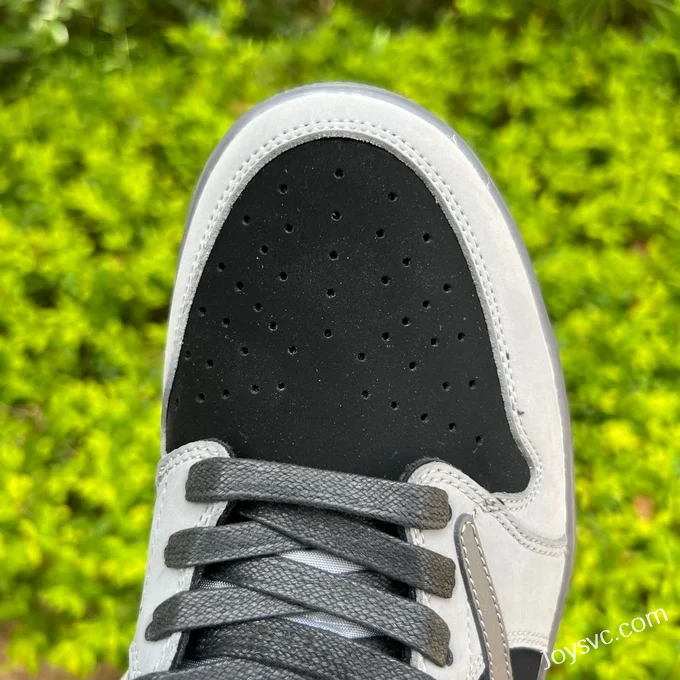 Travis Scott x Air Jordan 1 Low Golf DM7866-775 Grey Black Reverse Swoosh