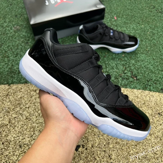 Air Jordan 11 Low Space Jam FV5104-004