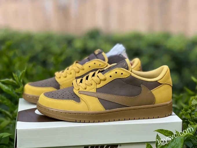 Travis Scott x Air Jordan 1 Low Golf DM7866-665 Yellow Brown Reverse Swoosh