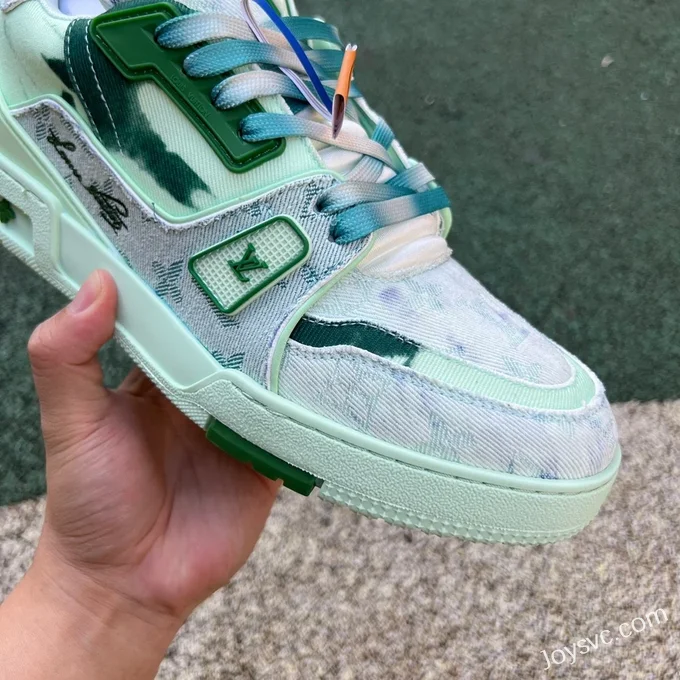 Louis Vuitton Green Rendered