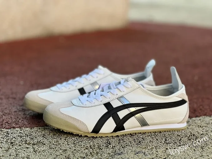 Onitsuka Tiger Mexico 66 Low-Top Sneakers in White Grey & Black