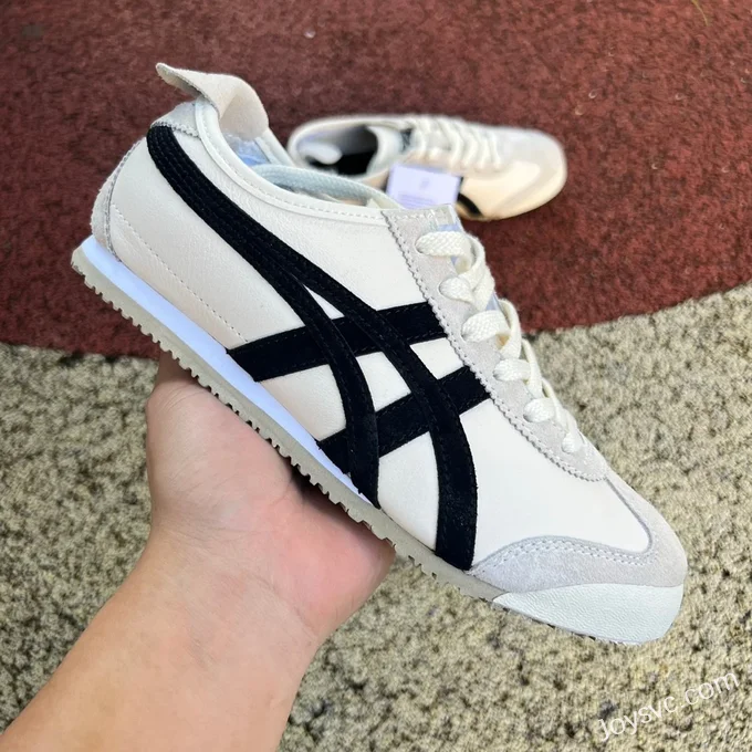 Onitsuka Tiger Mexico 66 Low-Top Sneakers in Beige Yellow & Black