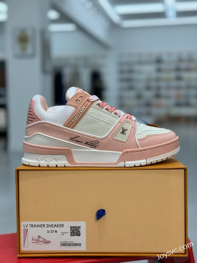 Louis Vuitton Trainer Pink Pebble