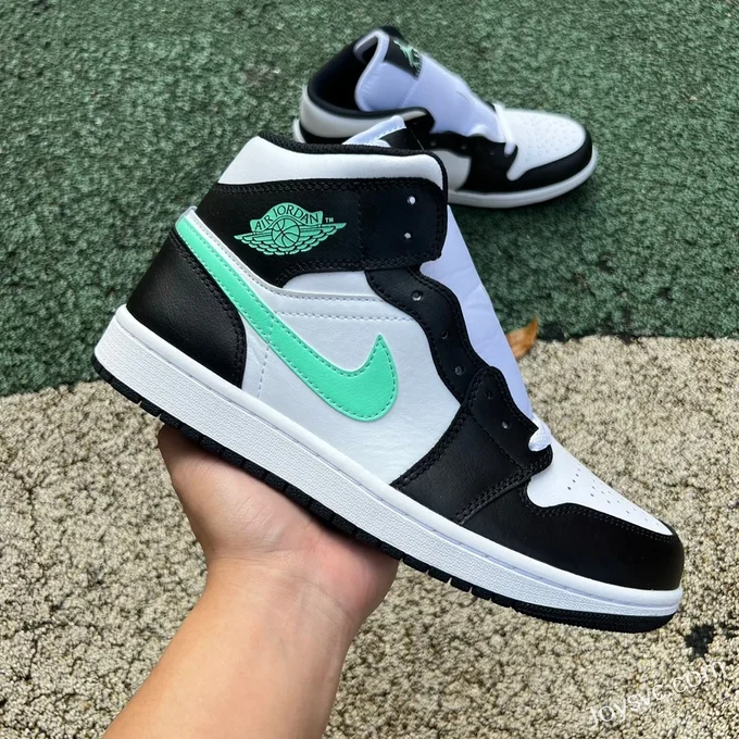 Air Jordan 1 Mid Black Green DQ8426-103