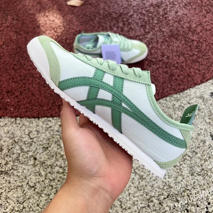 Onitsuka Tiger Mexico 66 Low-Top Sneakers in White & Green