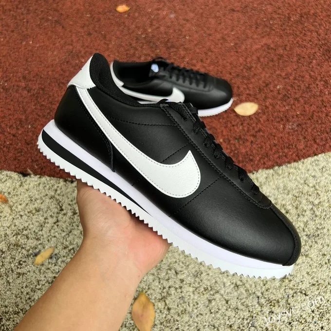 Nike Cortez Black White Classic Sneakers DM4044-001