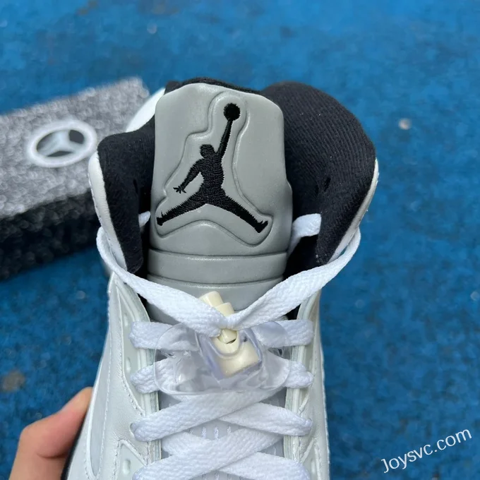 Air Jordan 5 DD0587-110 White Black