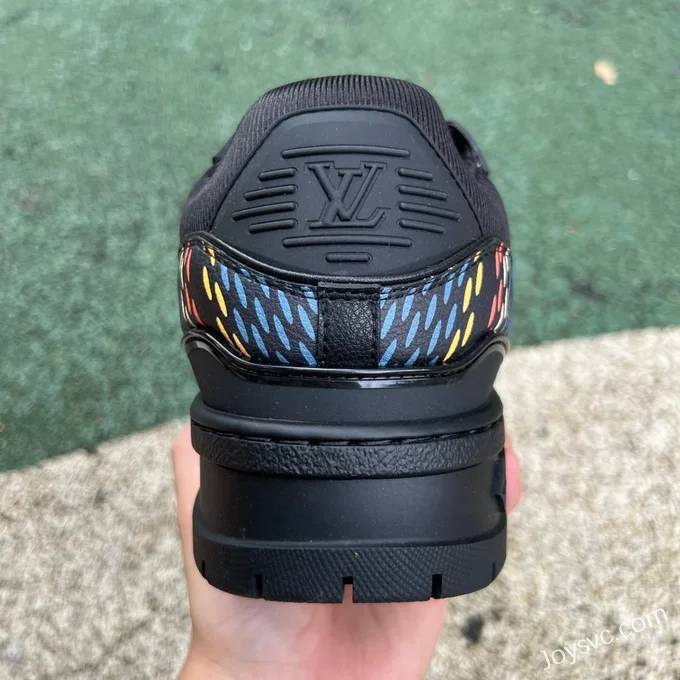 Louis Vuitton Trainer Maxi Black Pattern