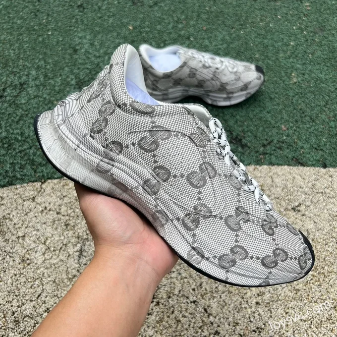 Gucci Run Washed Grey