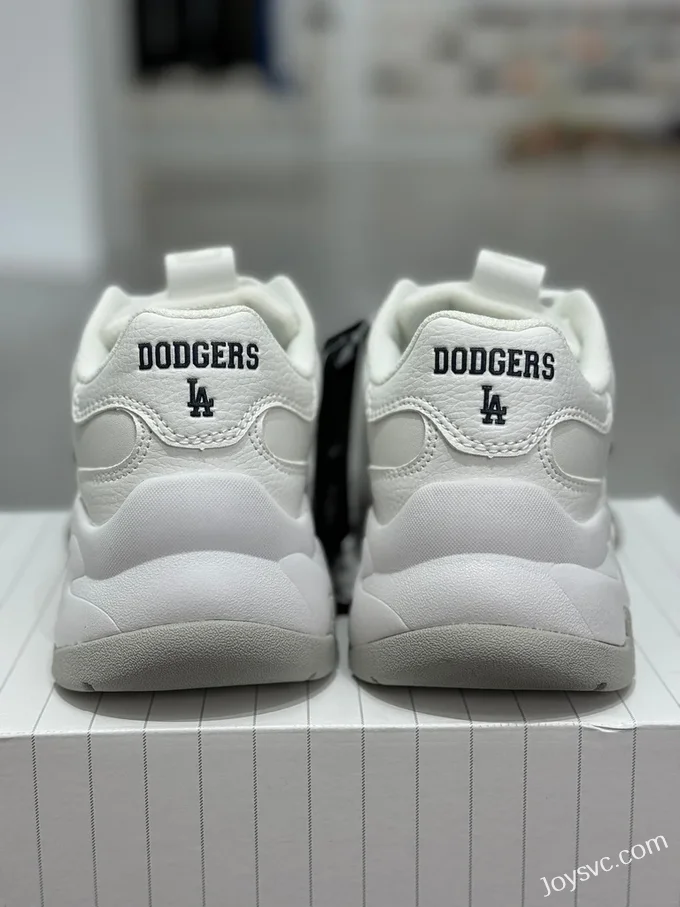 MLB BigBall Chunky Dad Shoes White LA