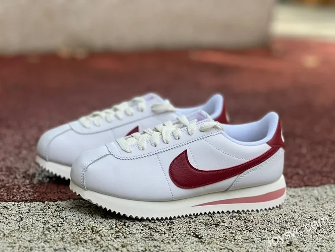 Nike Cortez White Red Classic Sneakers DN1791-103