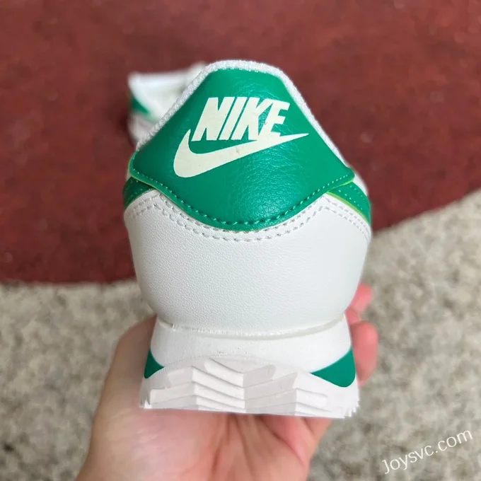 Nike Cortez White Green Classic Sneakers DM4044-104