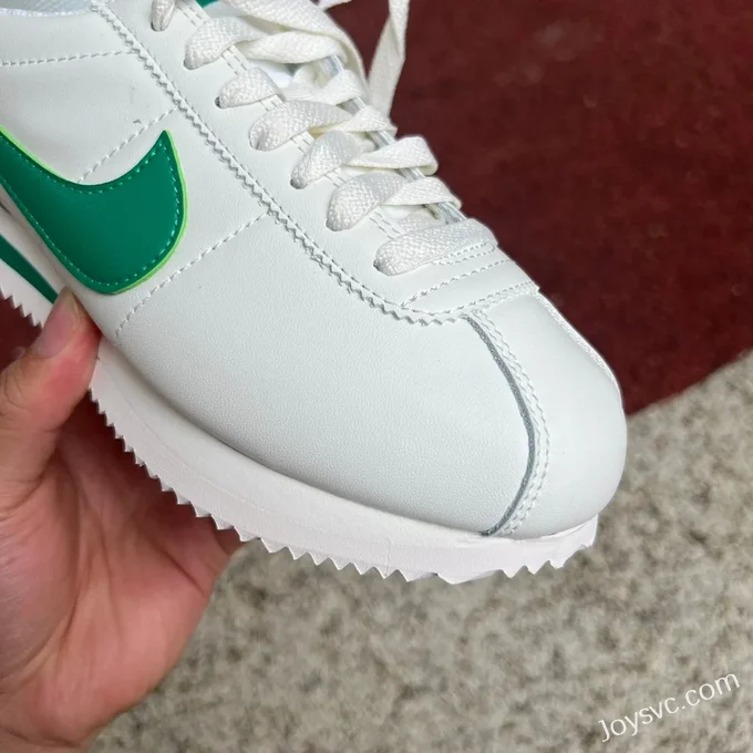 Nike Cortez White Green Classic Sneakers DM4044-104