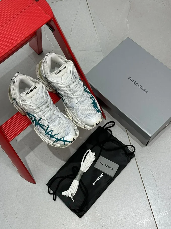 Balenciaga Paris 7.0 Runner Graffiti Green Sneakers