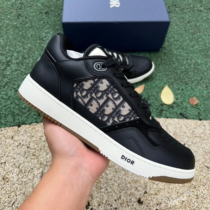 DIOR B27 Low Top Black White Sneakers