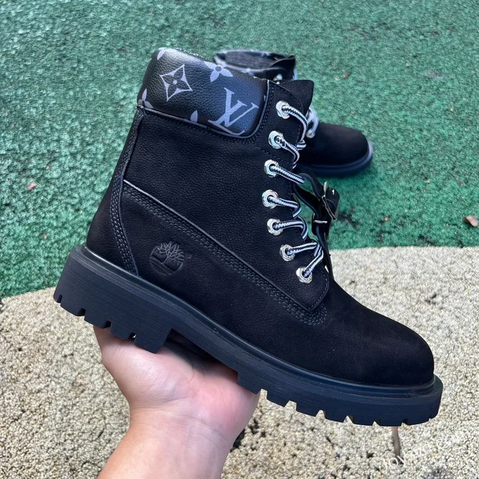 Timberland x LOUIS VUITTON High-Top Boots in Black