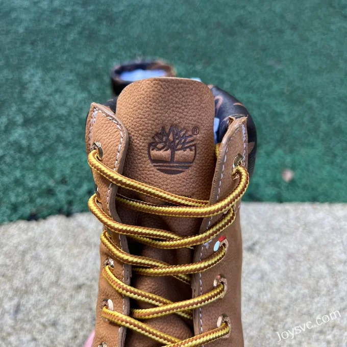 Timberland x LOUIS VUITTON High-Top Boots in Brown