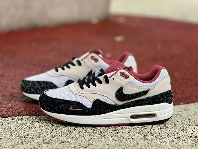 Nike Air Max 1 PRM Black White Pink Unisex Running Shoes FD5743-200