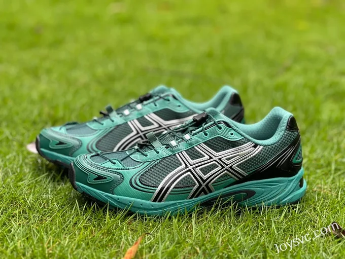 Asics Gel-Kahana TR V4 in Ocean Green