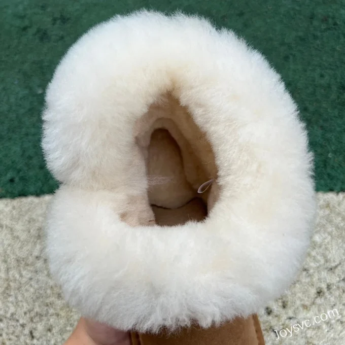 UGG Flat Sole Brown Fur Mid Top Boots