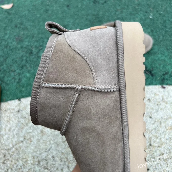 UGG Flat Sole Apricot Mid Top Boots